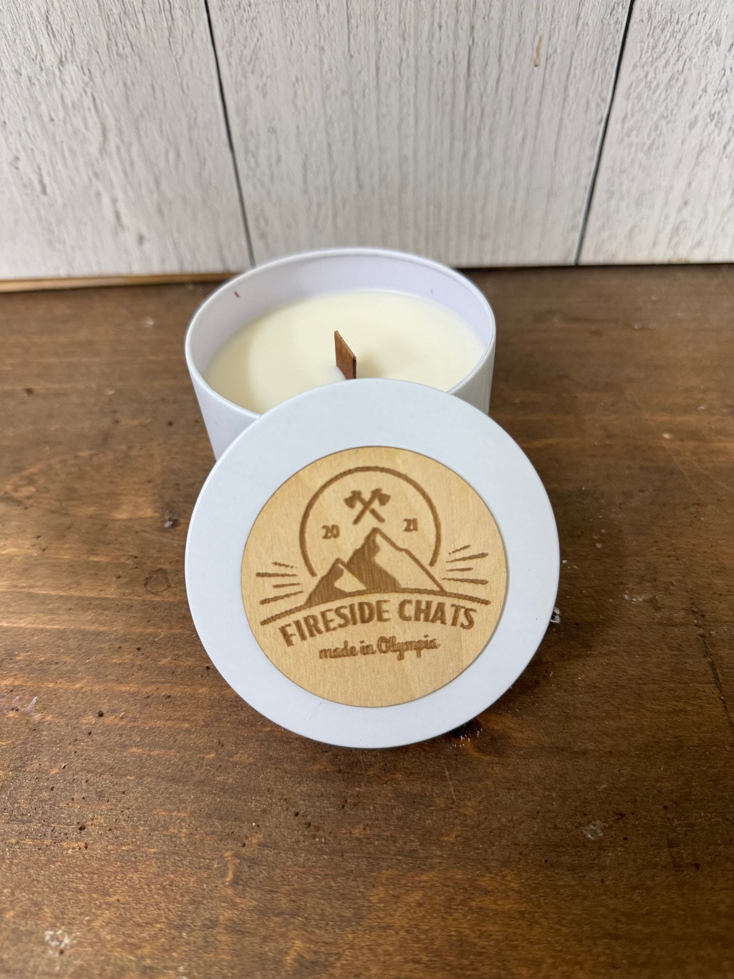 Fireside chats Candle tin